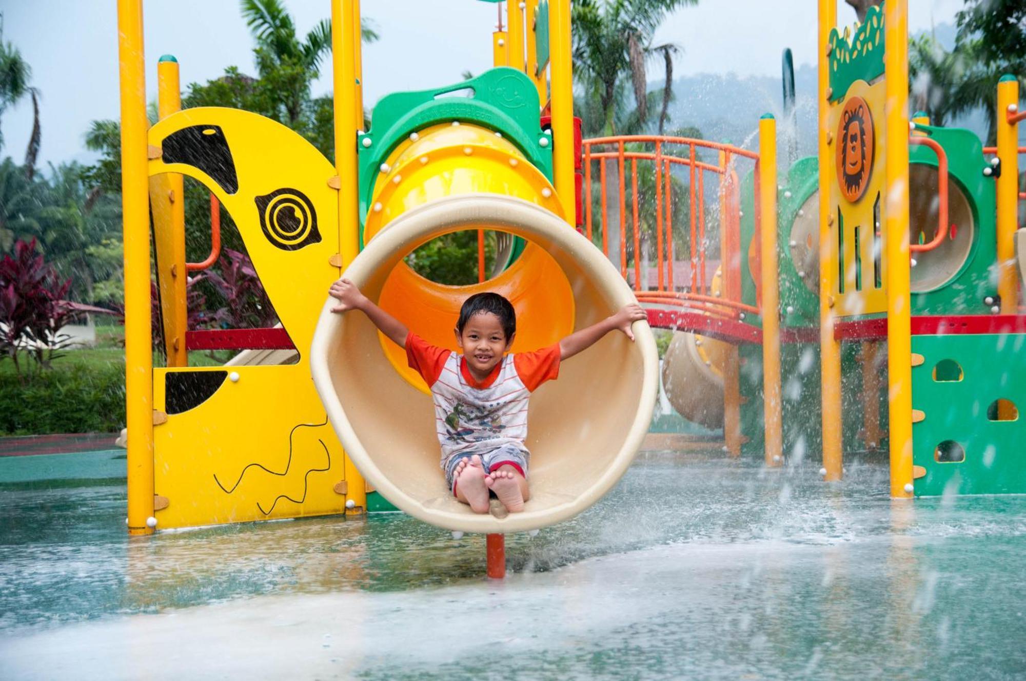 Hotel Felda Residence Hot Springs Sungkai Exterior foto